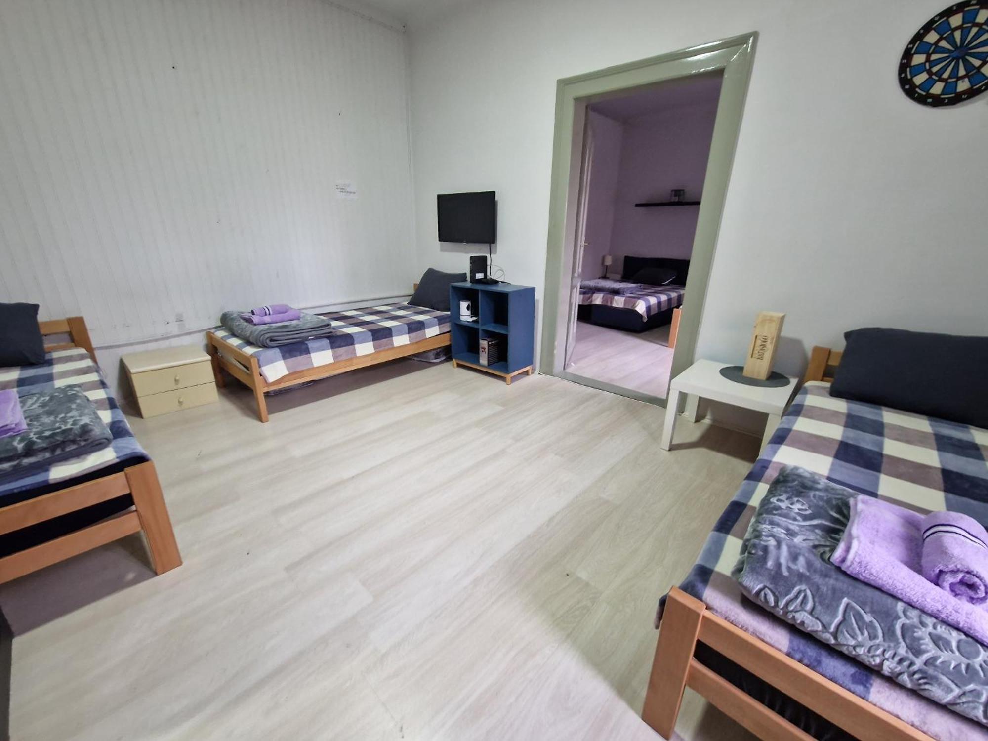 Downtown Belgrade Mixed Beds Hostel Buitenkant foto